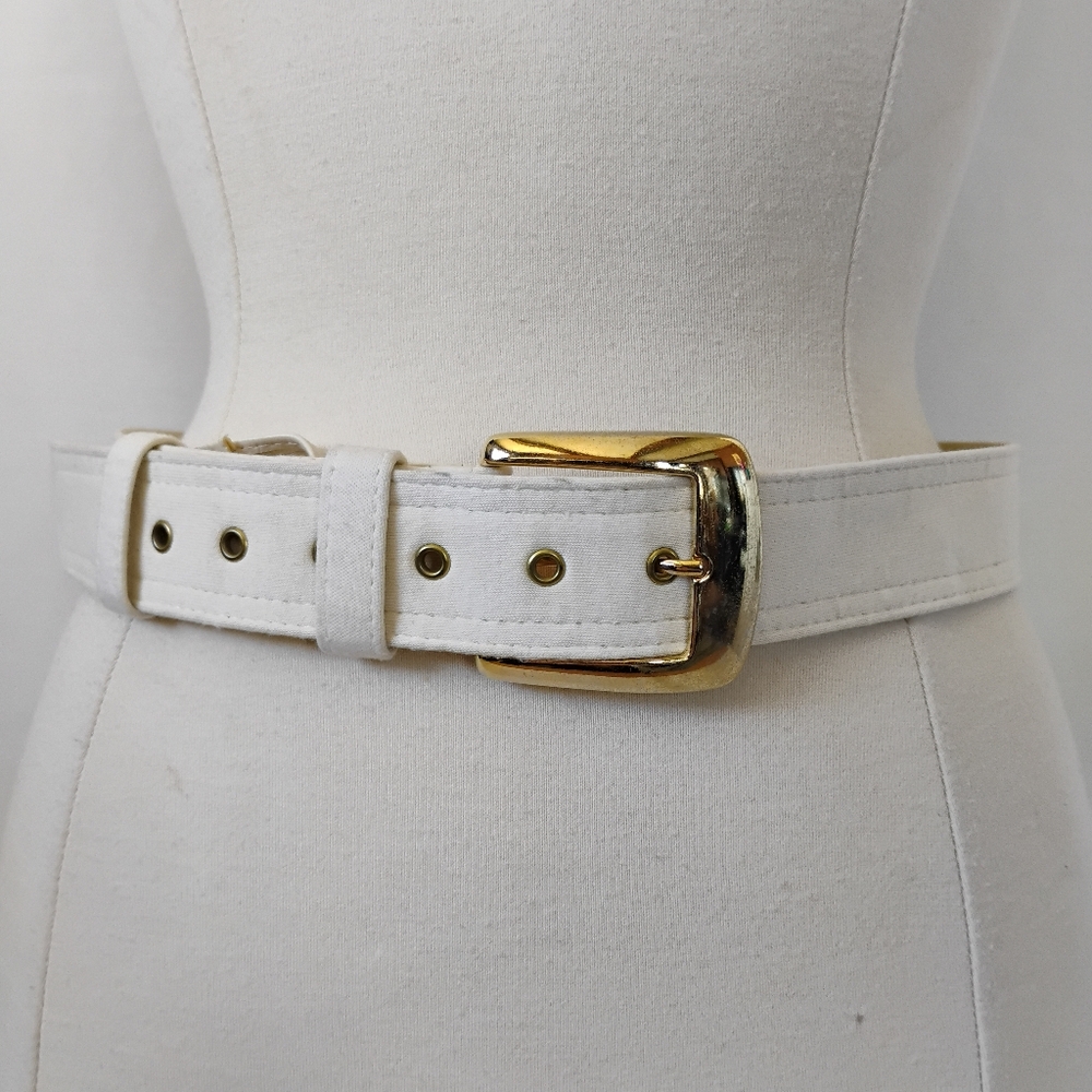 Women's White & Gold Nylon & Leather 40.5" Belt with a Shiny Reflective Buckle